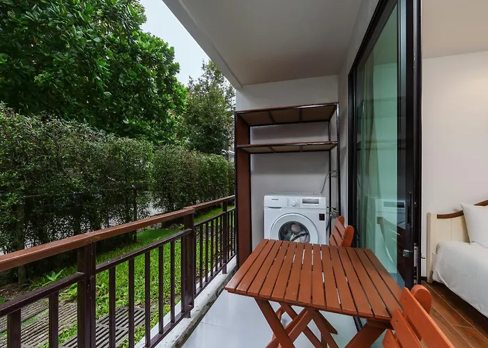 Renovated Apartment In The Title Phase I, Rawai Beach