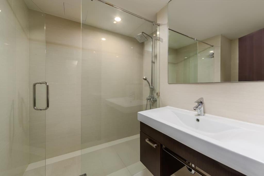 Apartment Renovated In The Title Phase I,